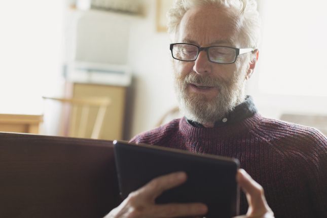 Un client activant sa multi SIM